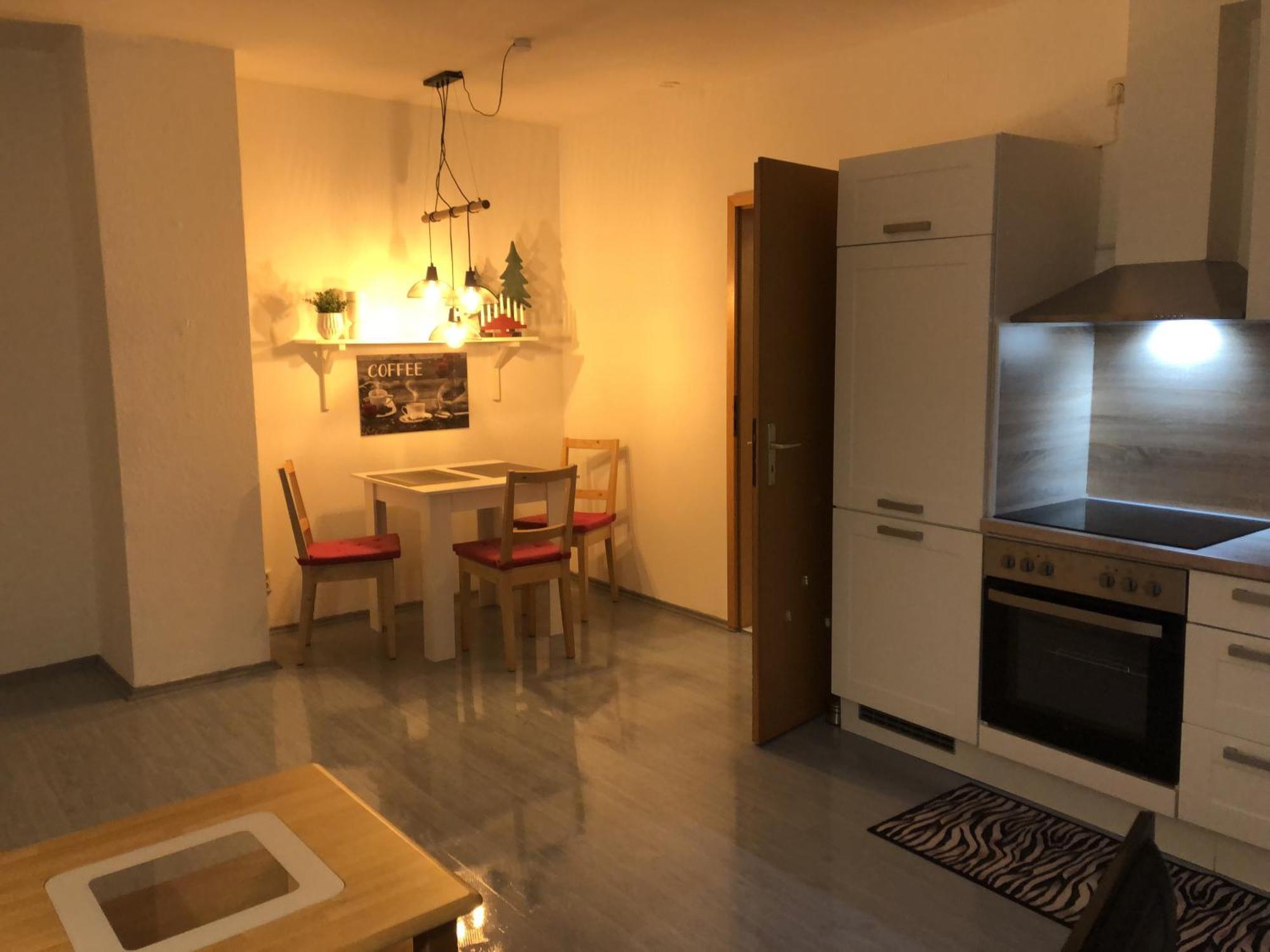 Moderne Vollmoeblierte Wohnung Zwickau Bagian luar foto