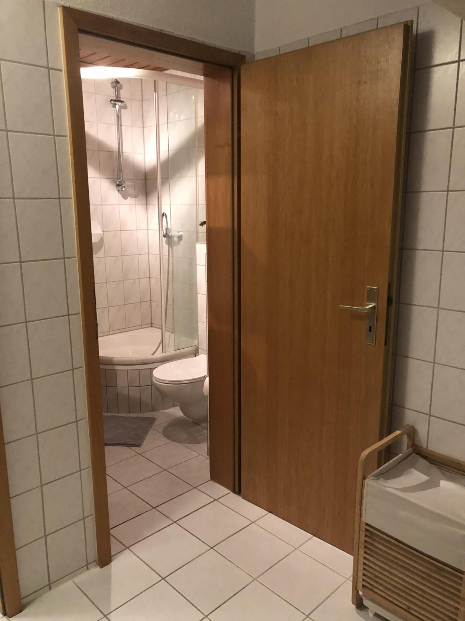Moderne Vollmoeblierte Wohnung Zwickau Bagian luar foto